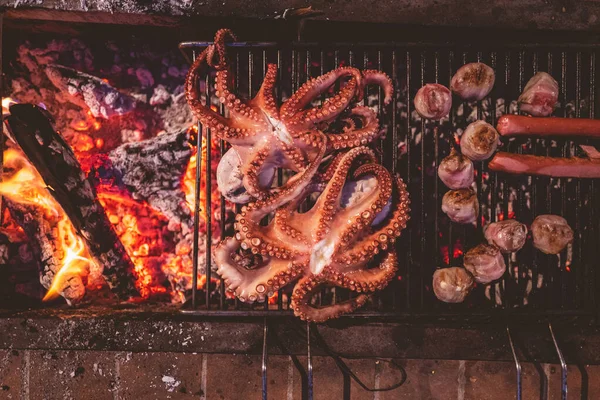 Barbecue Été Avec Pieuvre Dans Camping Dans Les Pouilles — Photo