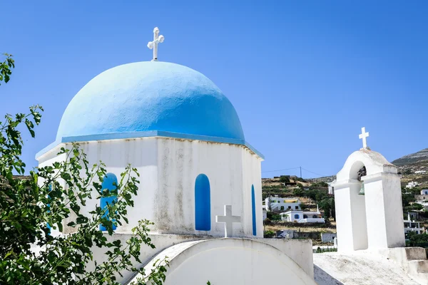 Iglesia de Lefkes en Paros, Grecia —  Fotos de Stock