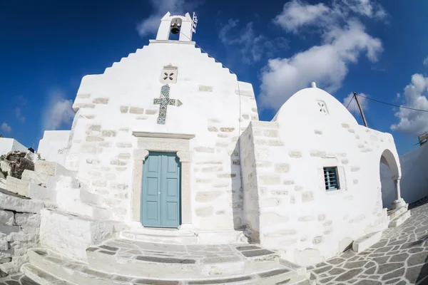 Griekse kerk in Parikia — Stockfoto