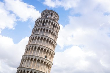 Eğik Pisa Kulesi, İtalya.