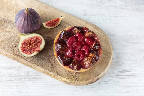 Torta di fichi e lamponi — Foto Stock