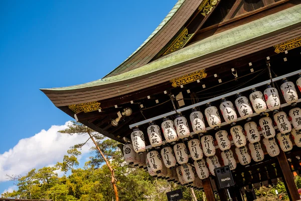 Typical Japansese pagoda — Stock Photo, Image