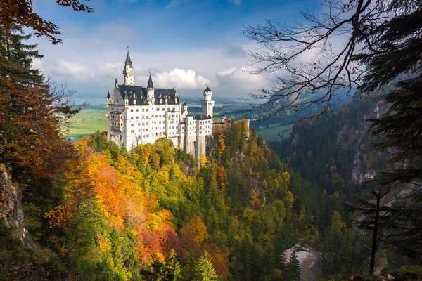 Hrad Neuschwanstein v Německu — Stock fotografie