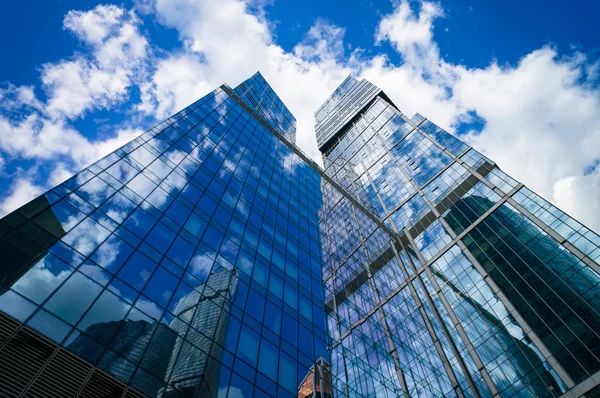 City Skyscrapers at summer day — Stock Photo, Image