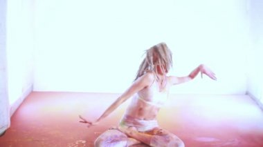 Sanat kız bir trance.