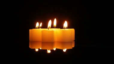 mum içinde belgili tanımlık karanlık sembolik döner