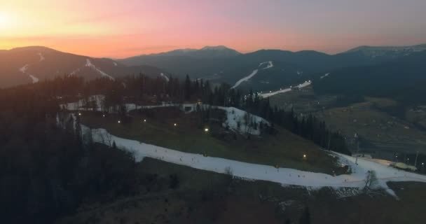 Paysage de montagne au coucher du soleil — Video