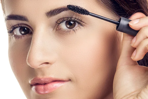 Woman applying mascara — Stock Photo, Image