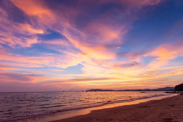 Tropical sunset — Stock Photo, Image