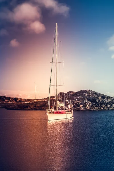 Yacht in Antartide — Foto Stock