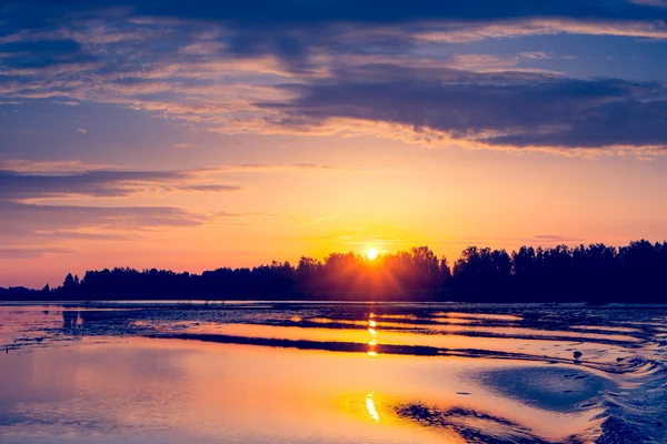 Pôr-do-sol incrível — Fotografia de Stock