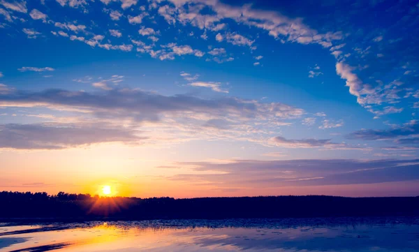 Wunderbarer Sonnenuntergang — Stockfoto