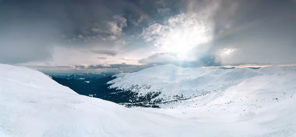 Paisagem panorâmica de inverno — Fotografia de Stock