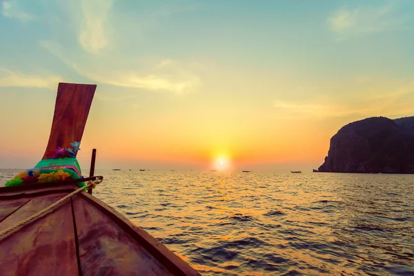 Viaggio verso l'isola paradisiaca — Foto Stock