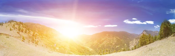 Schöne Berglandschaft — Stockfoto