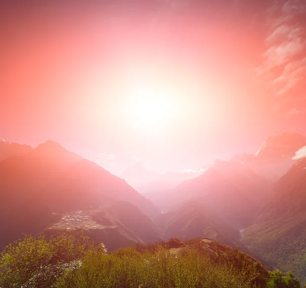 Bellissimo paesaggio montano — Foto Stock