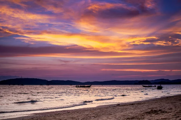 Atardecer tropical — Foto de Stock