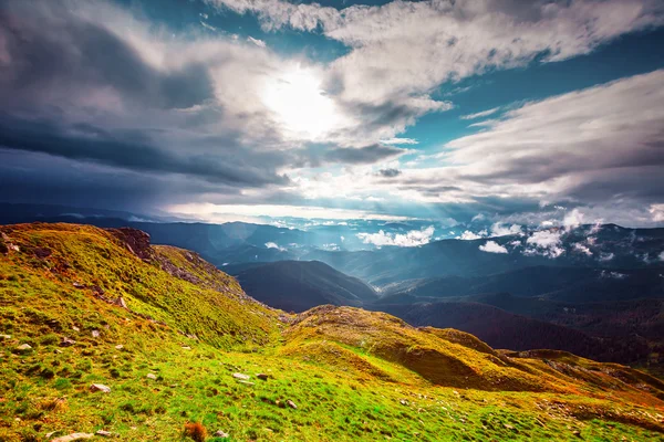 Mountain landscape in autumn — Stock Photo, Image