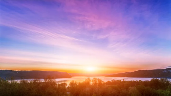 Zonsondergang in Bakota Park — Stockfoto