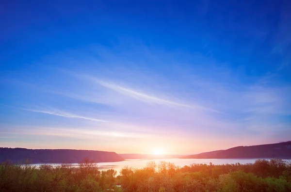 Zonsondergang in Bakota Park — Stockfoto