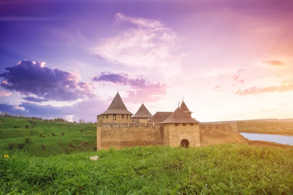 Antigua fortaleza de Khotyn —  Fotos de Stock