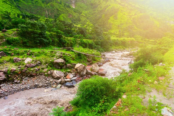 River and mountains in Nepal — Stock Photo, Image