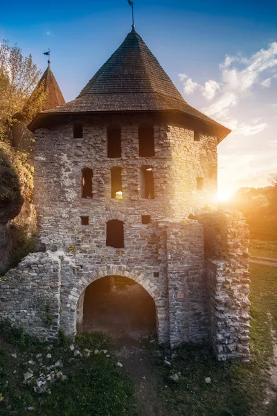 Oude stenen kasteel — Stockfoto