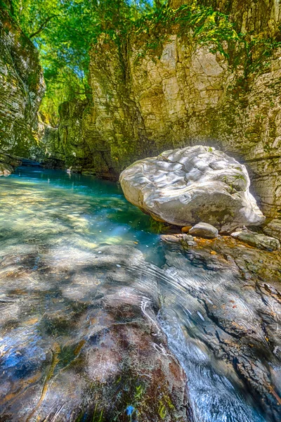 Gürcistan'daki Martvili Kanyon — Stok fotoğraf