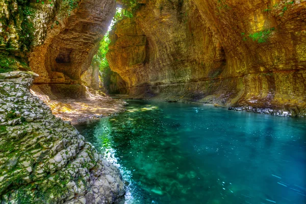Martvili canyon in Georgië — Stockfoto