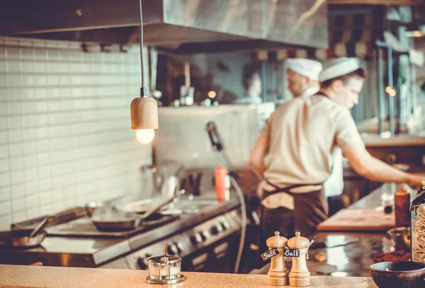 Verschwommenes Restaurant-Interieur — Stockfoto