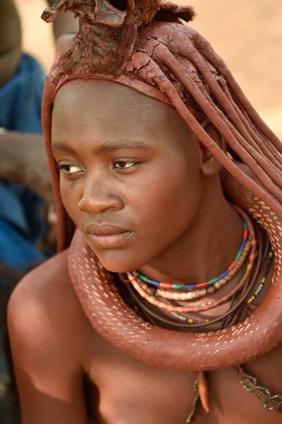 Himba dívka portrét, Namibie — Stock fotografie