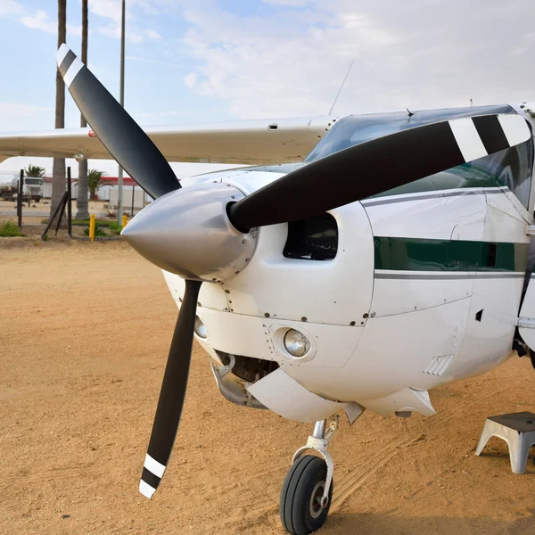  Cessna airplanes in Namibia – Stock Editorial Photo © znm666 #100452336 