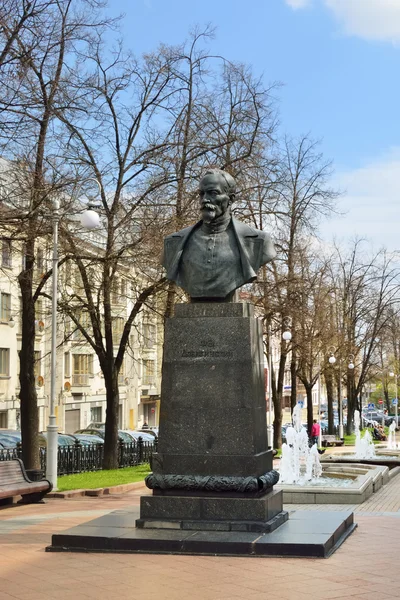 Felix Dzerzhinsky monumento em Minsk, Bielorrússia — Fotografia de Stock