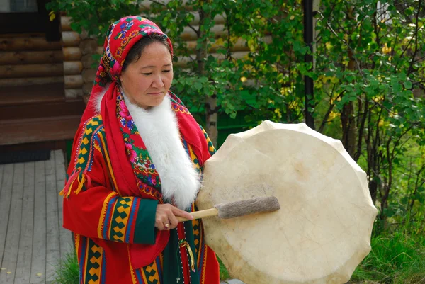 Khanty herder kvinna — Stockfoto