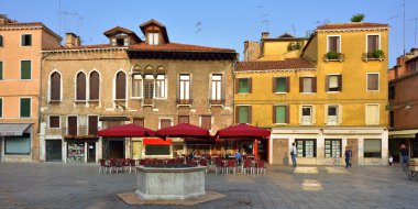 Venedik, kentsel yaşam