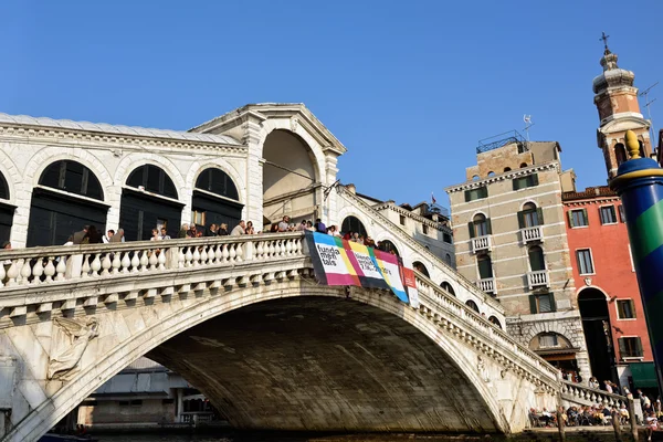 Венеция, мост Риальто — стоковое фото