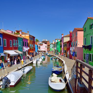 Burano Adası
