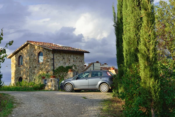 Casa de campo em Toscana, Itália — Fotografia de Stock