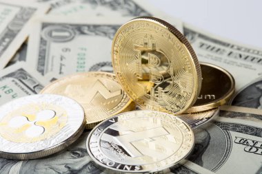 Kripto para birimleri - Bitcoin ve diğer yakın plan