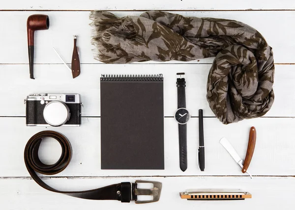 Seyahat kavramı - Cool erkek aksesuarlar ayarla