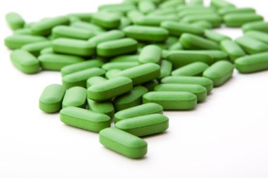 Yeşil hap yığını