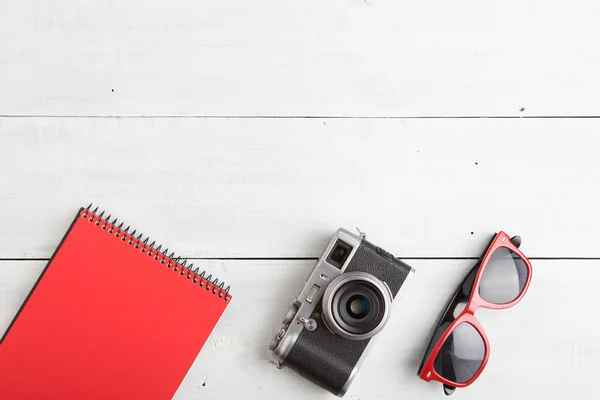 Set di cose cool su sfondo di legno — Foto Stock