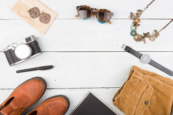 Concepto de venta: conjunto de cosas geniales para mujeres y espacio de copia — Foto de Stock