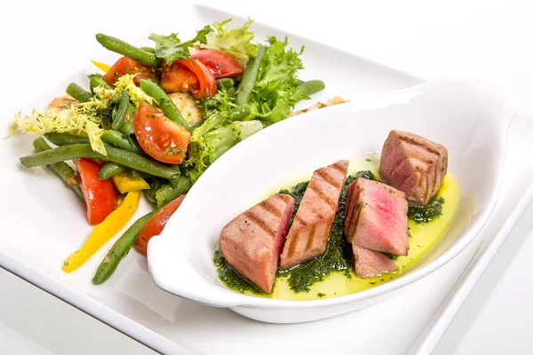 Carne con verduras — Foto de Stock