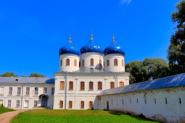 Kutsal haç Yuriev Manastırı katedralde.