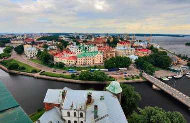 Eski Vyborg. Görünüm St Olaf Kulesi .