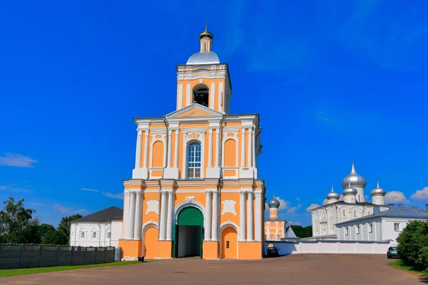 Convento Varlaamo-Khutyn Spaso-Preobrazhensky, siglo XII . —  Fotos de Stock