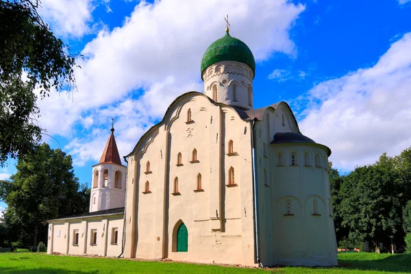 Church Creek Theodore üzerinde. Veliky Novgorod. — Stok fotoğraf