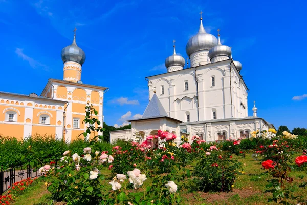 Varlaamo-Khutyn Spaso-Preobrazhensky Manastırı XII yüzyıl. Stok Resim