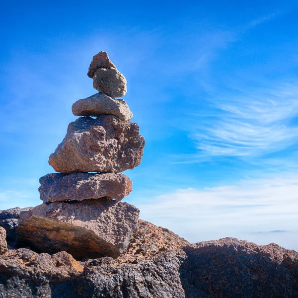 Turm aus Steinen — Stockfoto